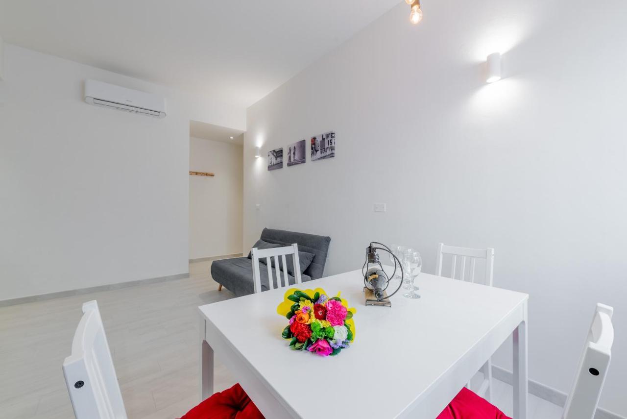 Realkasa Old Town Flat Apartment Болоня Екстериор снимка